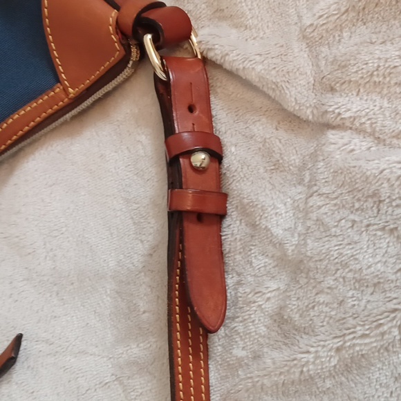 Dooney & Bourke canvas bag - Picture 5 of 8